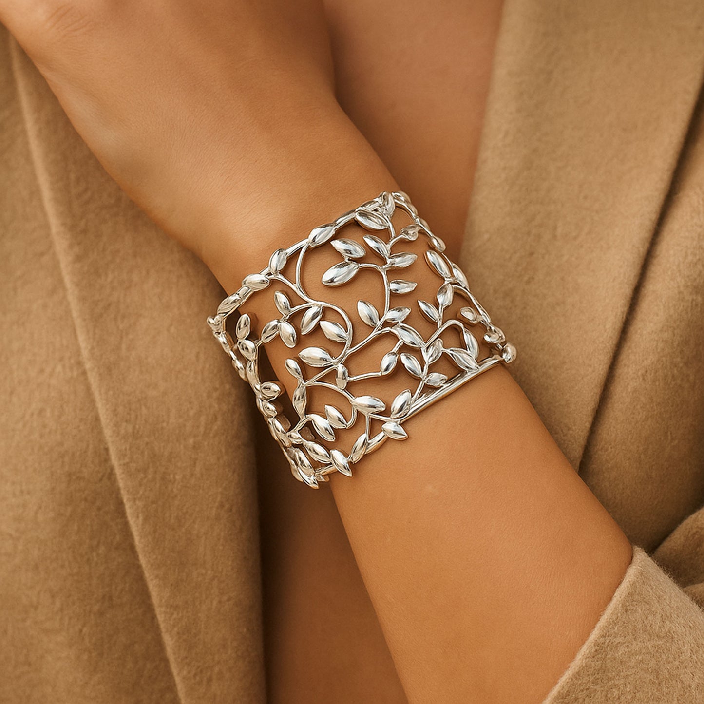 Elegant Vine Leaf Bracelet | 925 Silver 18k Gold Plated Jewellery