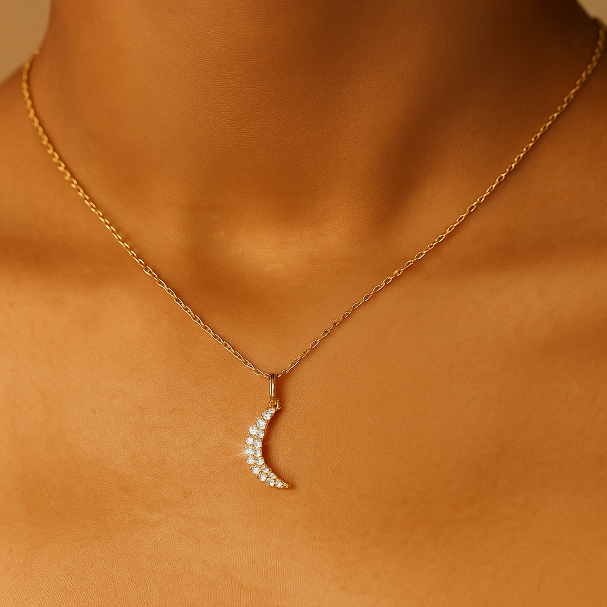 Crescent Shine Pendant | 925 Silver 18k Gold Plated Pendant