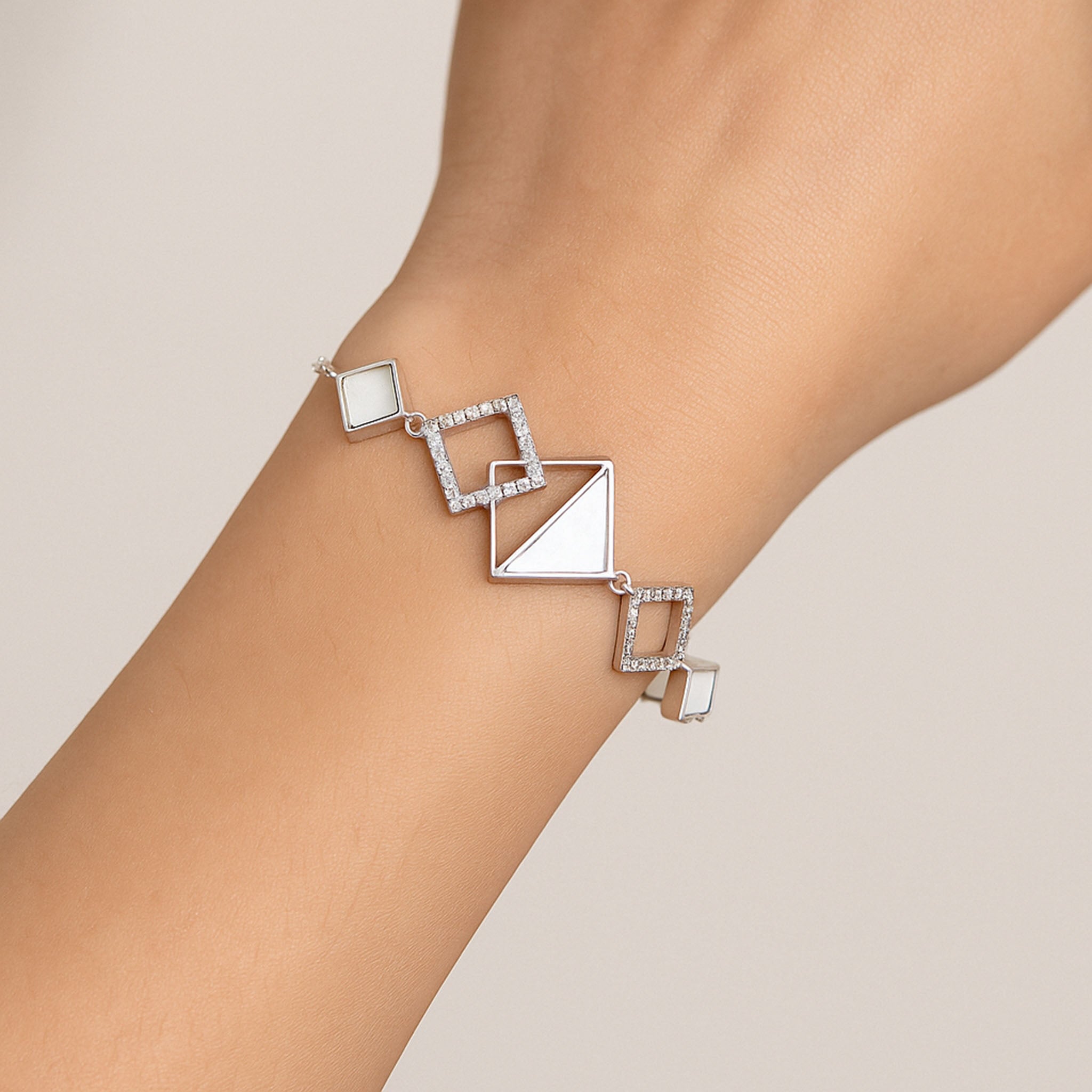 GeoLuxe Mother of Pearl Bracelet  | 18k Gold Plated Jewellery