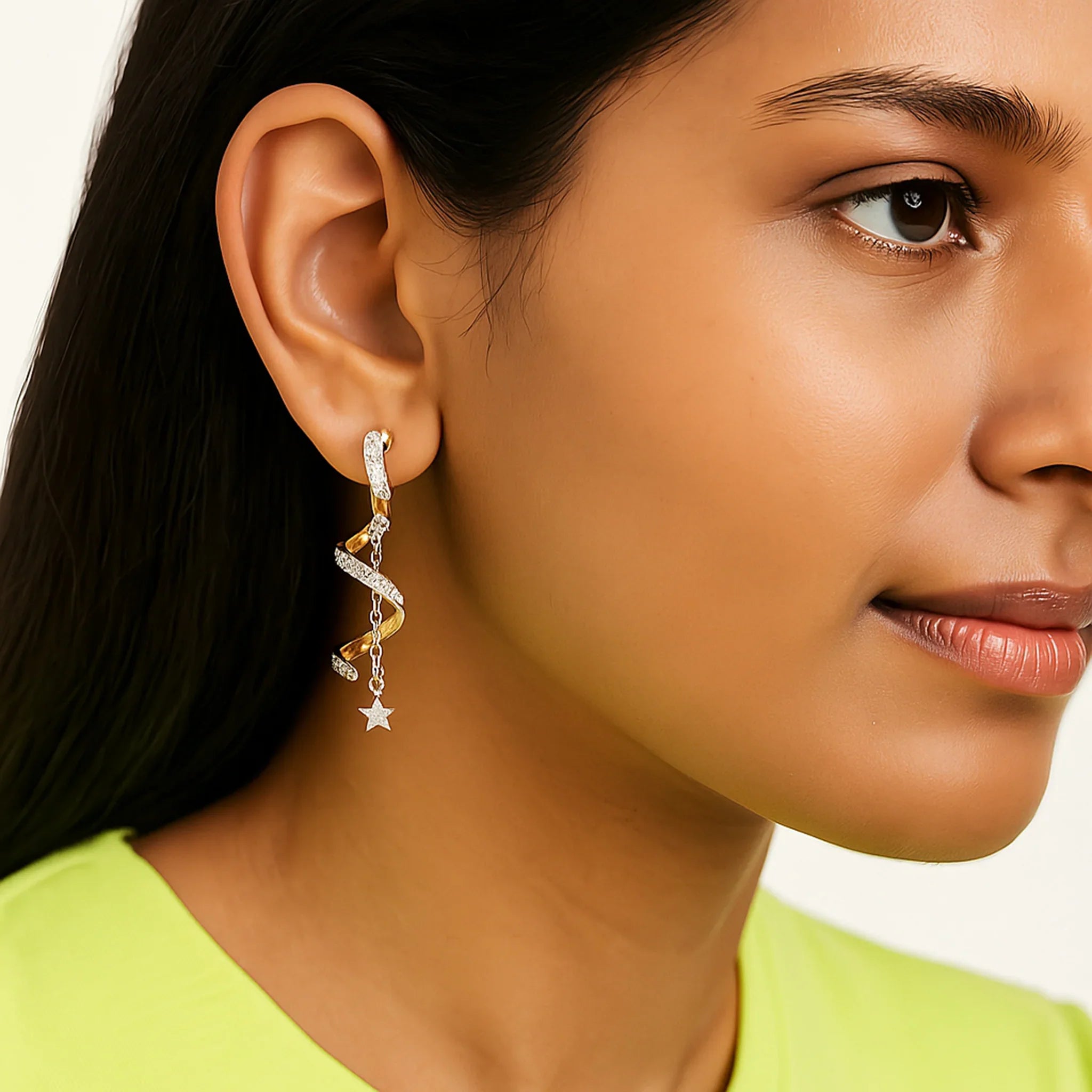 Shimmering Swirl Star Earrings | 925 Silver Earring 18k Gold Plated